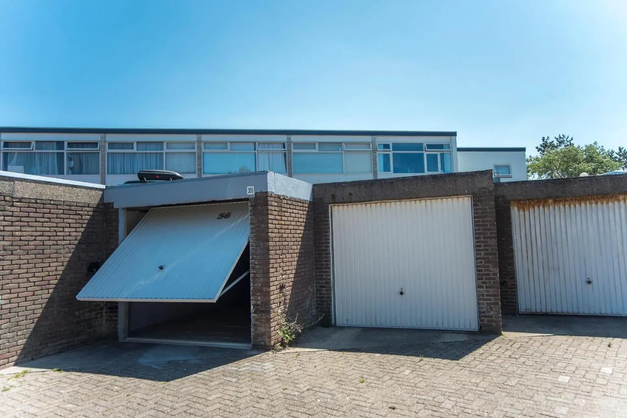 Blue Shell With Private Parking Garage Apartment Zandvoort