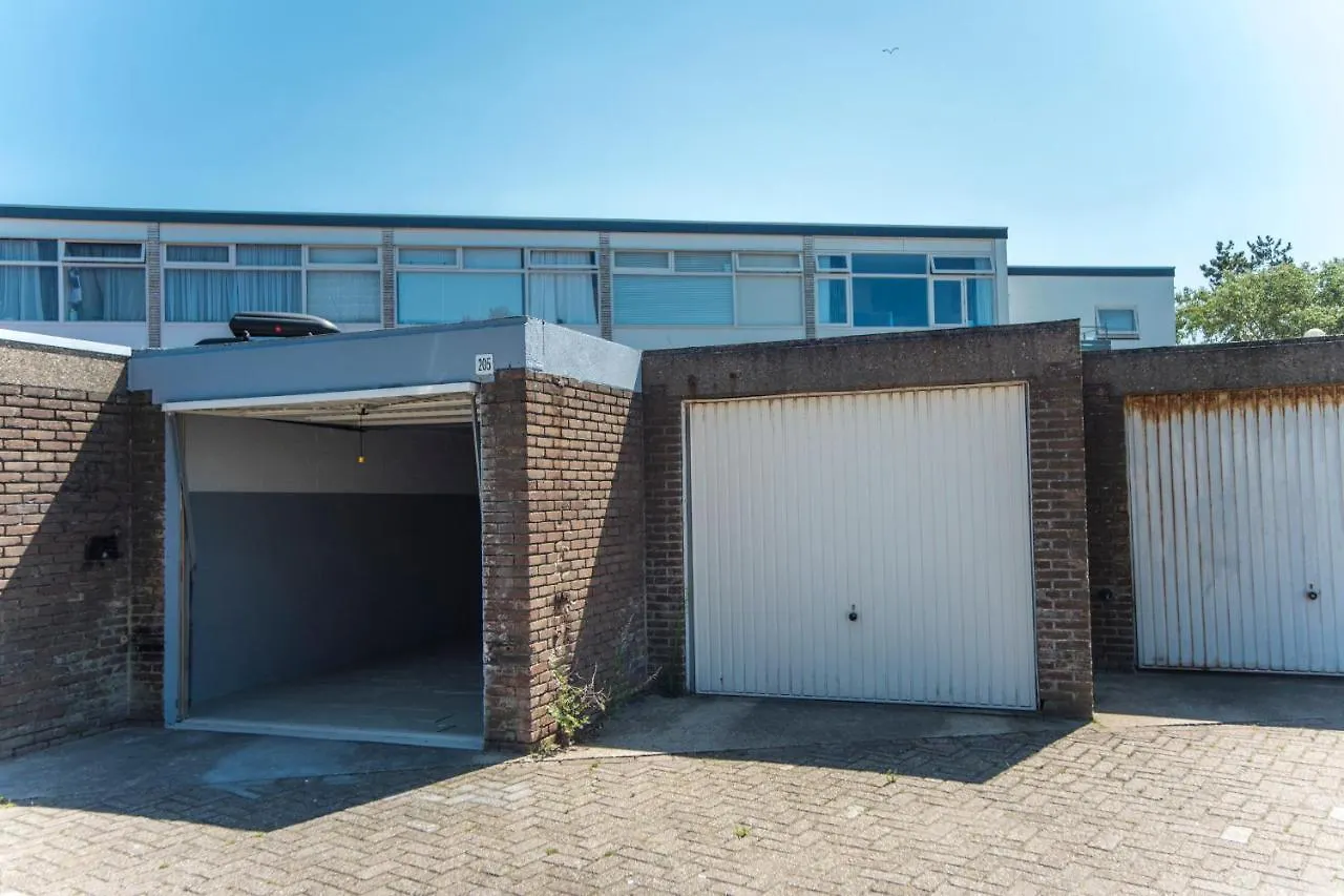Blue Shell With Private Parking Garage Apartment Zandvoort 0*,  Netherlands